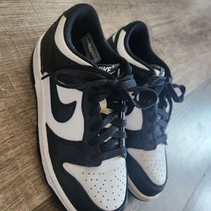 Nike Black and White Sneakers